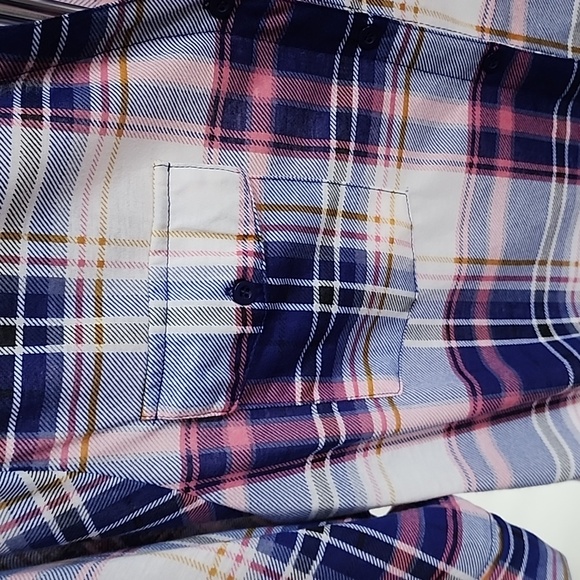 NWT, Plus-size Paper + Tee Button Down Shirt,  Blue/Pink Multi Plaid, Size 3X - Picture 5 of 15